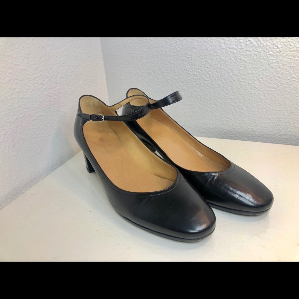 Vintage Hermès Paris Strap Heels